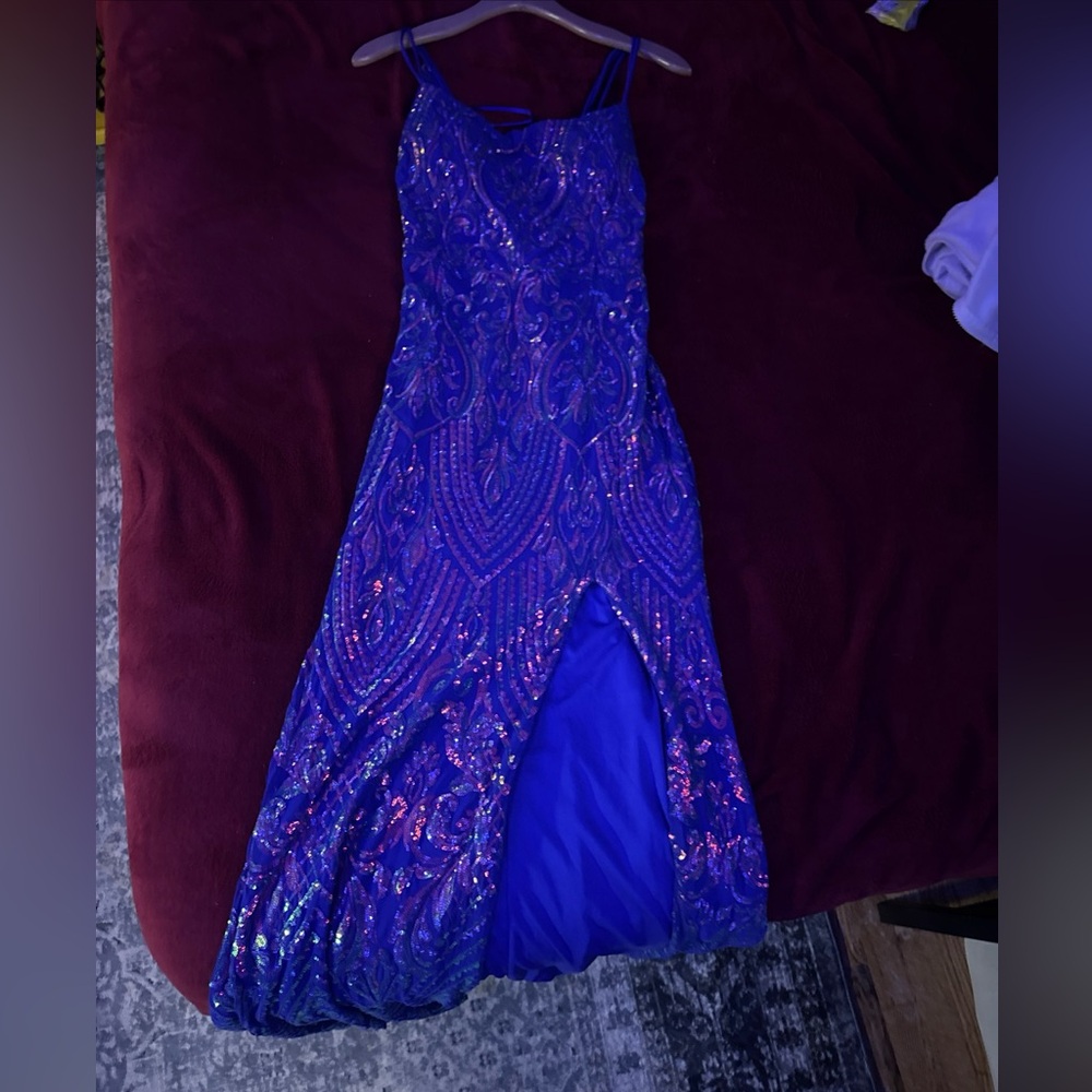 windsor prom dress